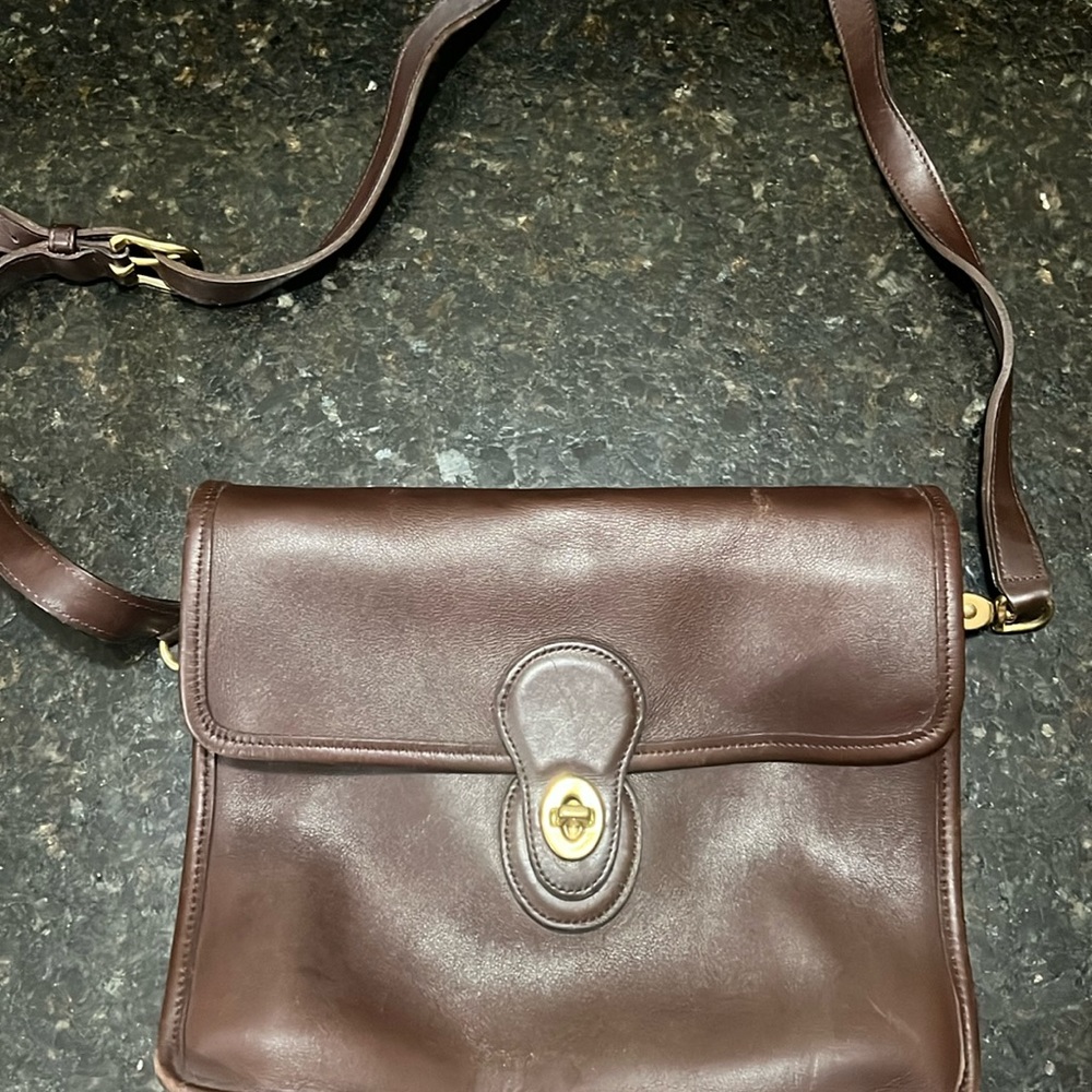 Coach chocolate brown leather bag.